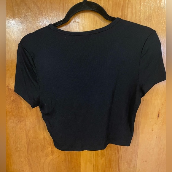 Aritzia Sunday Best Bliss Cropped T-Shirt - Picture 4 of 4